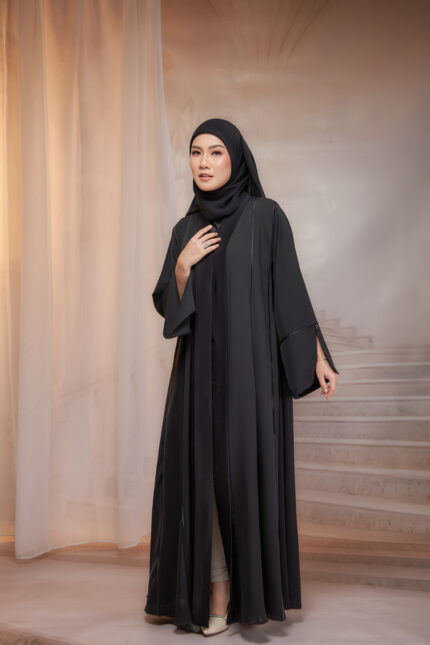SERAPHINE VEIL BLACK